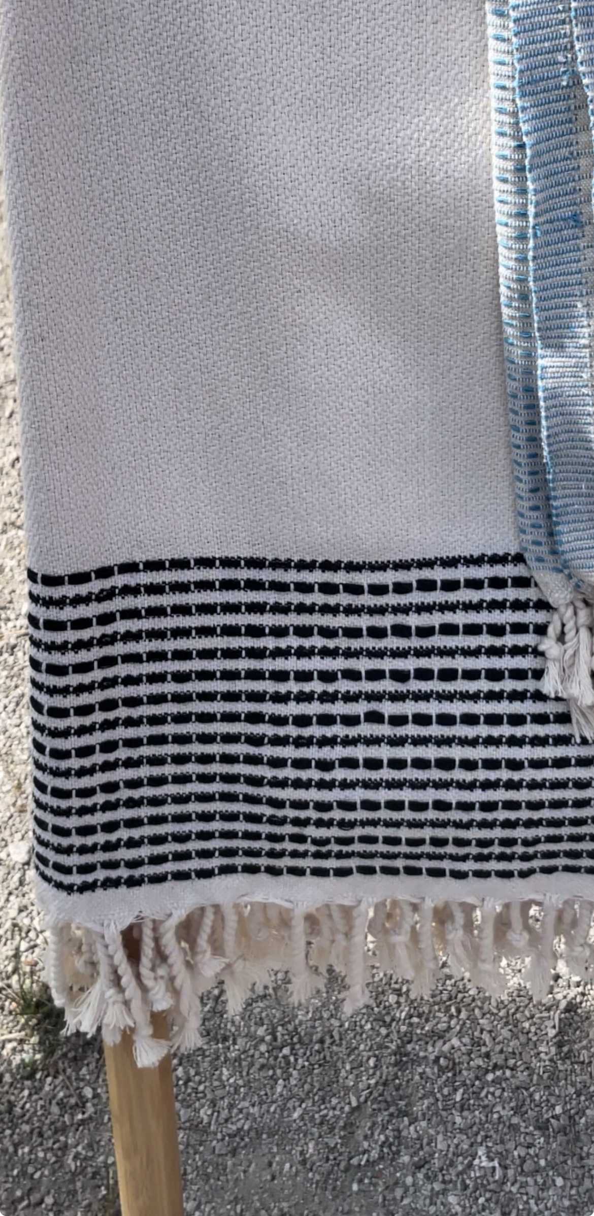 Black Striped Linne towel