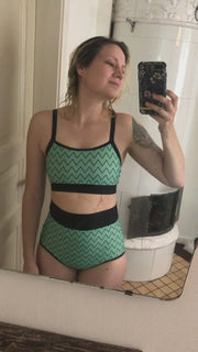 <transcy>SALTY Mint Bikinitop</transcy>